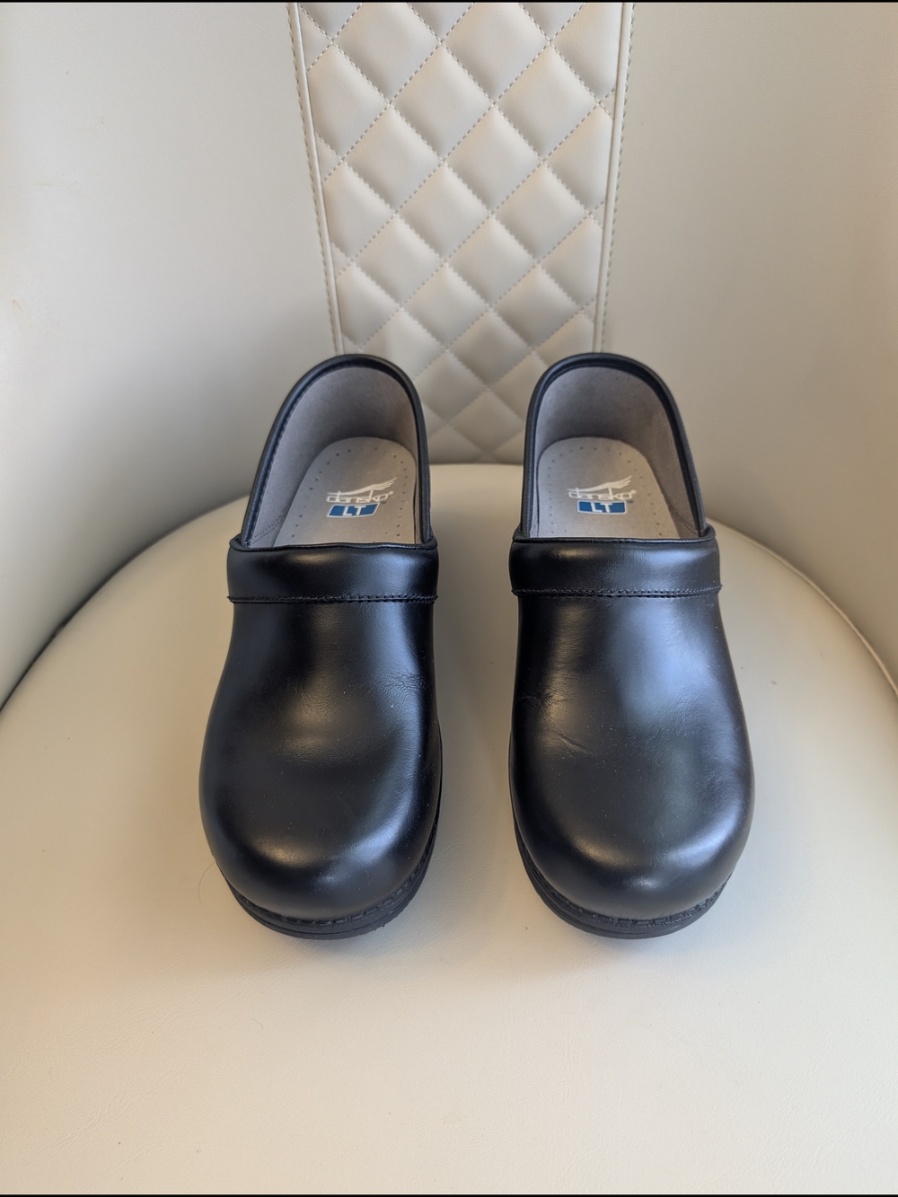 Dansko LT Professional Nursing Shoes Sz 39/8.5 Black Leather Slip-On Clog